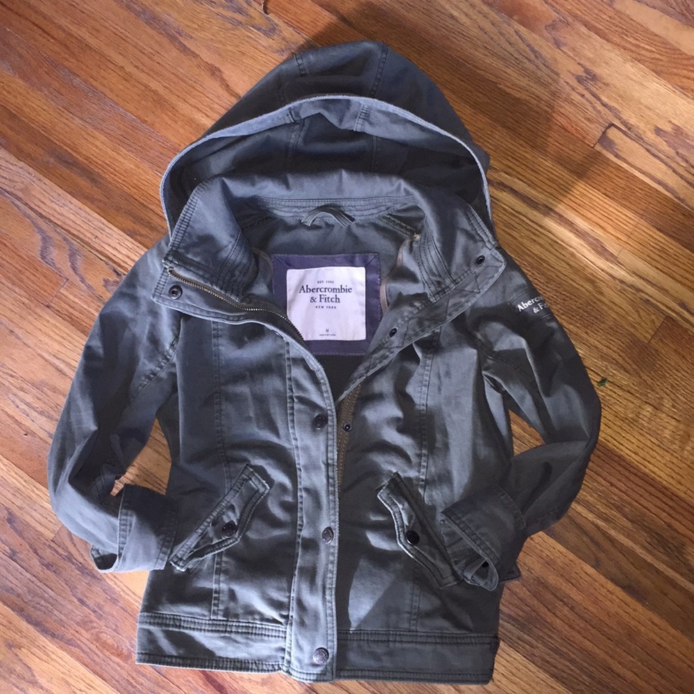 A&F girls army green bomber jacket coat utility